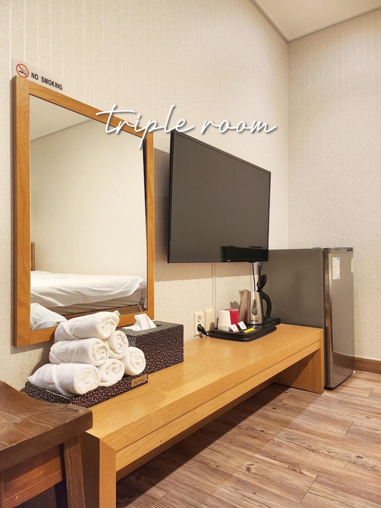 Sea Star Hostel Yeosu Ngoại thất bức ảnh